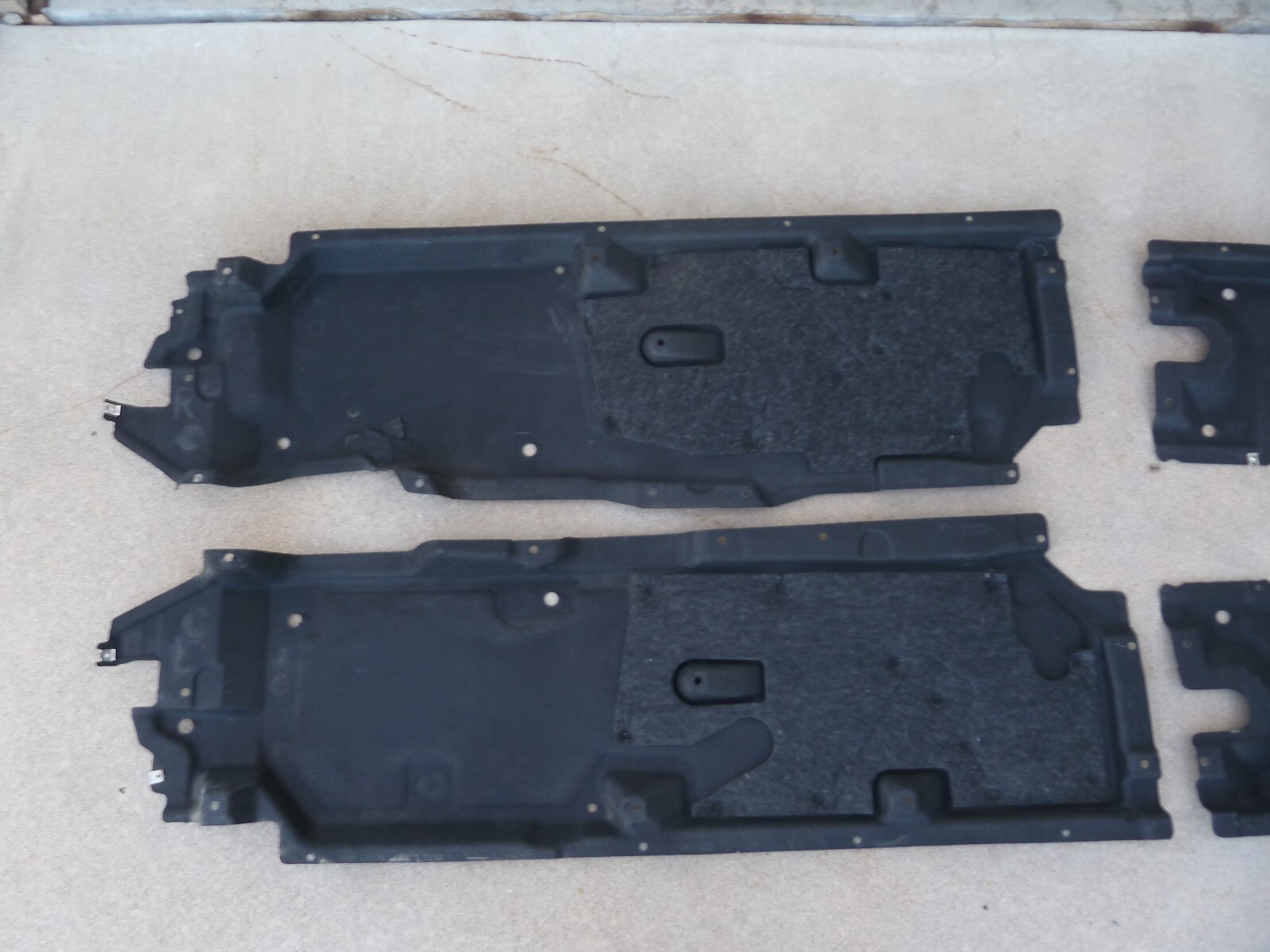 2015+ BENTLEY BENTAYGA Lower Splash Shields Guards Skid Under Plate AERO Covers