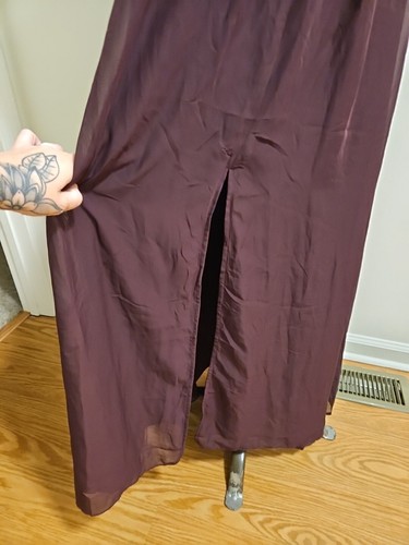 Venus Purple BRIDESMAID DRESS With Slit Excellent Condition Sz 8 Eggplant Dress - Picture 5 of 8