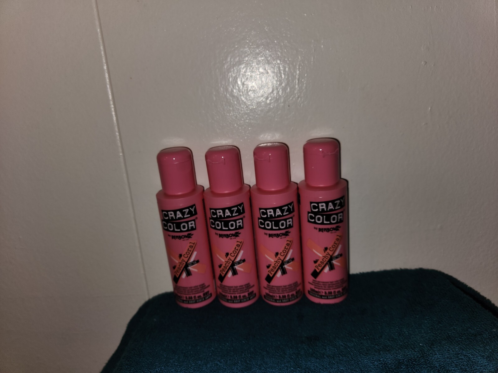 Crazy Color Semi-Permanent Hair Color Cream 100ml #70 Peachy Coral (4 pcs)&nbsp;
