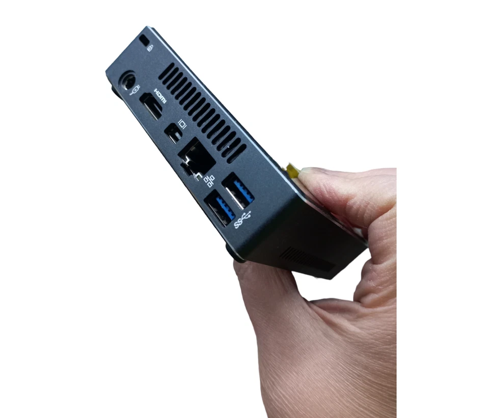 Mini Pc Gigabyte BRIX NUC Intel CPU i7 5500 16GB RAM SSD WiFi HDMI Windows 10 - Immagine 3 di 4