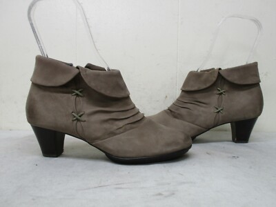 UMBERTO RAFFINI Taupe Nubuck Leather Zip Ankle Boots Womens Size 38 Eur 