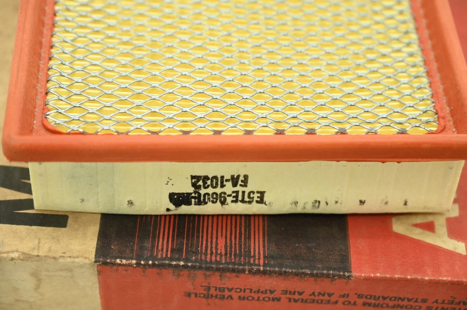 Оригинальный воздушный фильтр Ford Motorcraft для полицейского автомобиля CROWN VICTORIA 1992-2011 4,6 л - Изображение 3 из 4