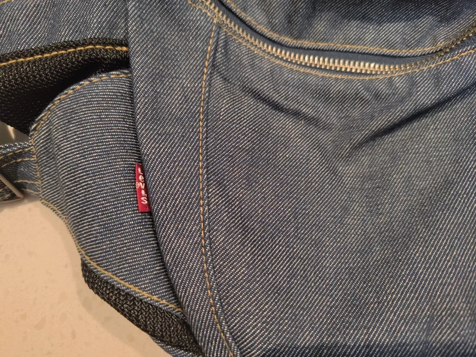 Levi's Engineered Jeans Denim Sling Bag Unisex Rare - Image 3 of 4