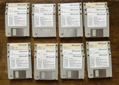 Microsoft FoxPro 2.6 for Apple Macintosh | 8-Disk 3.5  Floppy Install Set (1994)