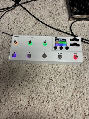 Line 6 HX Stomp XL Digital Multi-Effects Pedal for Electric & Bass Guitar