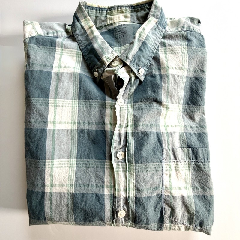 J. Crew Light Weight Shirt Plaid Long Sleeve Button Down Men’s Large Cotton