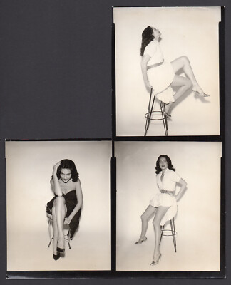 Rhoda Royal BURLESQUE STRIPPER shows legs leggy pose VINTAGE PHOTO contact sheet
