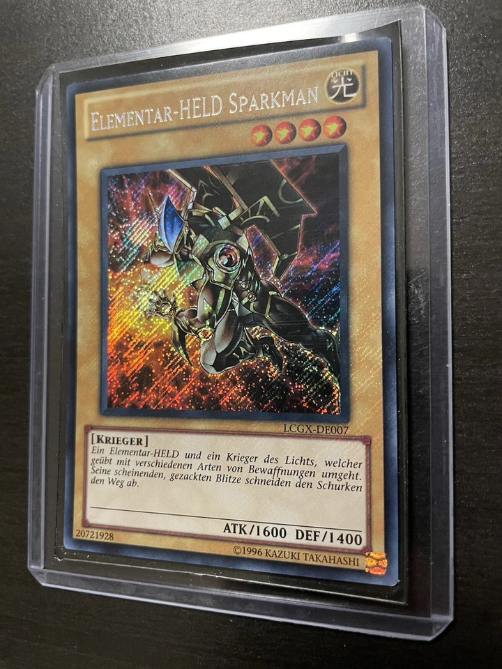 Yu-Gi-Oh! Elementar-HELD Sparkman LCGX Secret Rare Near Mint - Bild 2 von 4