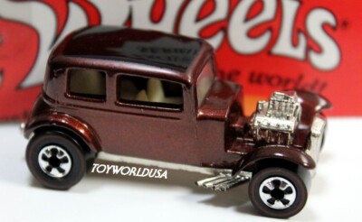 1993 Hot Wheels Vintage Collection Series II '32 Ford Vicky