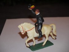FIGURINE STARLUX CORRIDA CAVALIER ALGUACIL CHAPEAU BOUT DE BRAS