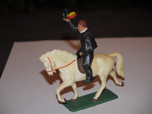 Satarlux D'époque - La Corrida - Lot De 13 Figurines - Collection - Accidents Signalés