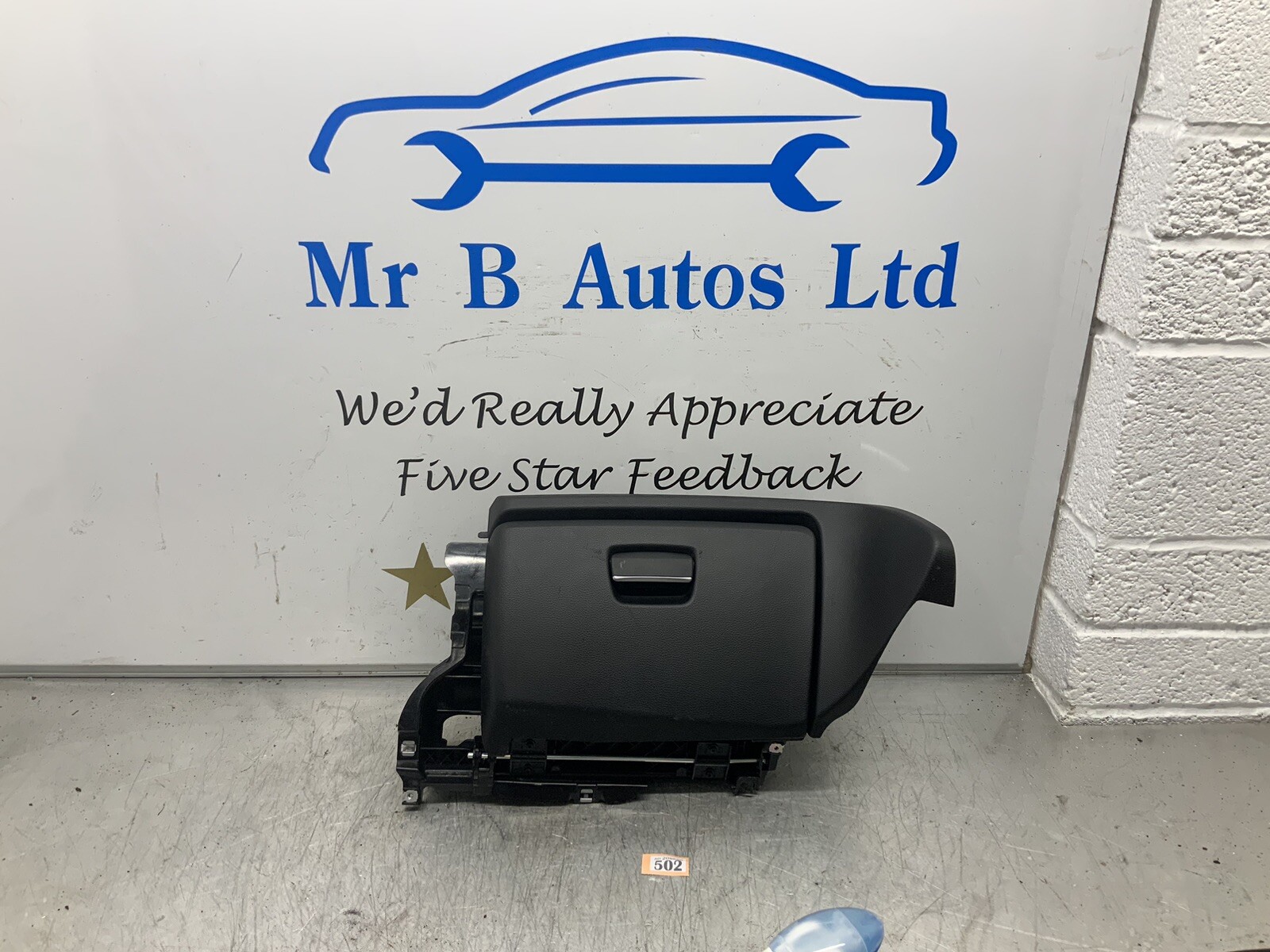 2010 BMW 1 Series Glove Box eBay