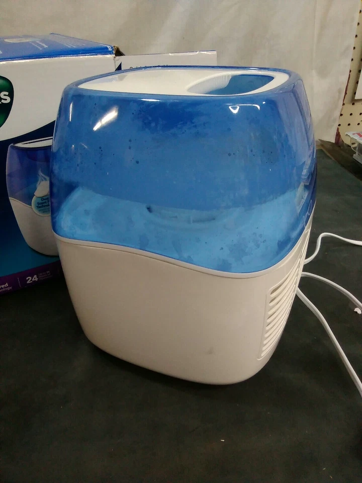 Vicks Vev400 Filtered Cool Mist Humidifier USED - Image 3 of 4