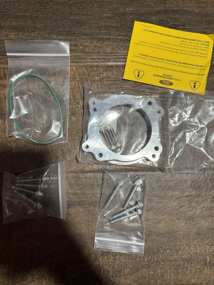 Kit adaptador de cuerpo de acelerador y cuerpo de acelerador Coyote Bullitt Gen 3 Foto 3 de 4