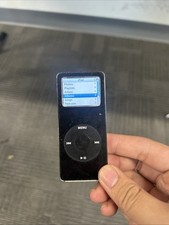 Apple iPod Nano 1st Gen 4GB Green A1137