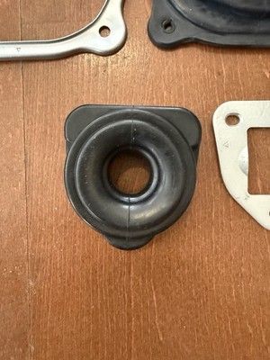 2003-2009 NISSAN 350Z MANUAL SHIFTER BRACKET W/ACCESORES CD0
