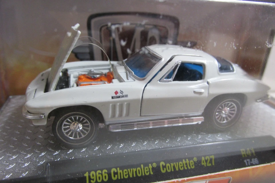 M2 Machines 1966 Chevy Corvette 427( 5,880 Made World Wide ) FreeShipping - Image 2 of 4