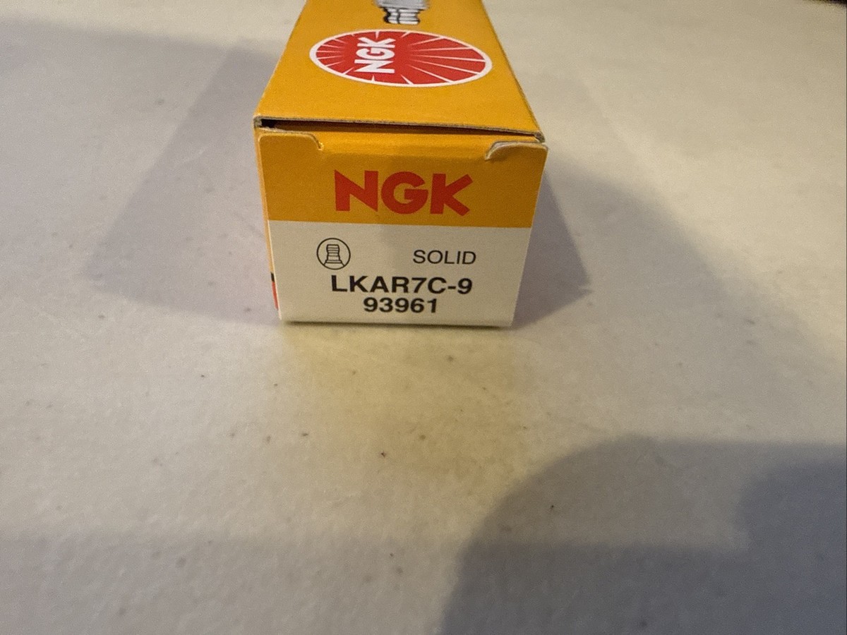 NEW NGK Spark plug LKAR7C-9 NGK 93961 Mercury # 8M0135348 33