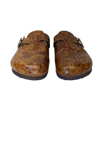 Zuecos Birkenstock Betula Marrón Floral Cuero Repujado Boston EE. UU. 8 - Imagen 5 de 8