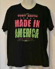 Toby Keith Concert Band Locked and Loaded Tour T Shirt 2XL Made in America