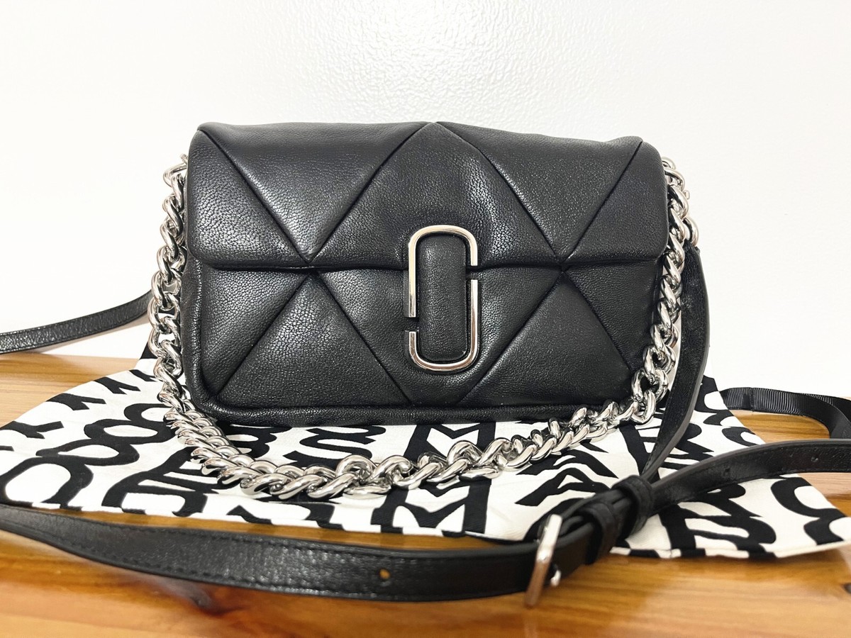 美品　MARCJACOBSパフィーダイヤモンドキルティングJマークハンドバッグ 美品 MARCJACOBSパフィーダイヤモンドキルティングJマーク