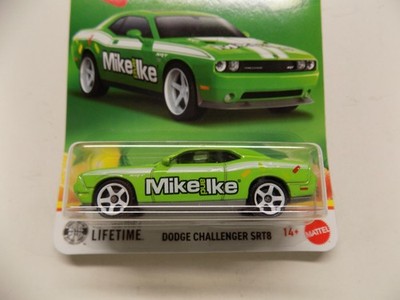 Matchbox - 2026 CANDY CARS - MIKE & IKE - GREEN DODGE CHALLENGER