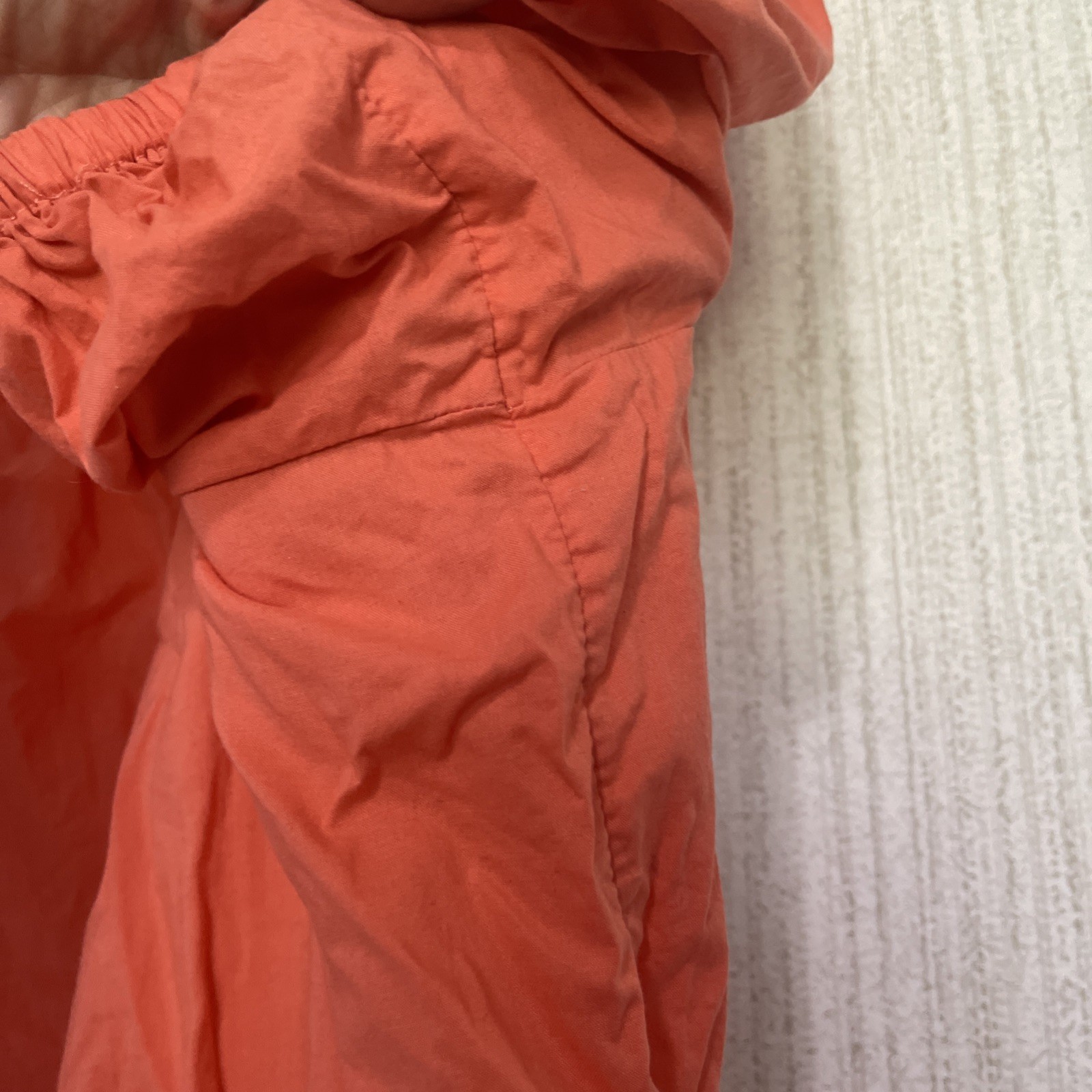 Universal Thread Size Medium Orange Crop Top Puff… - image 7