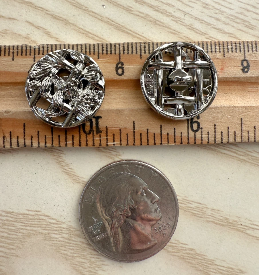 10PC Silver Leave Vines Metal Buttons with Shank 18mm - Image 3 of 4