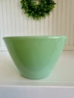 Vintage 1940s  Fire King Jadeite Splash Proof Bowl 7.5”