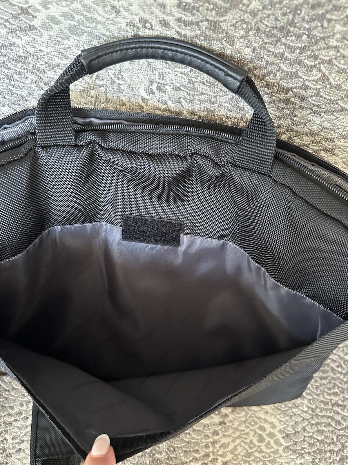 Samsonite Classic Leather Toploader Briefcase in … - image 3