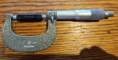 MITUTOYO 103-262 OUTSIDE MICROMETER 1-2” .0001 Grads - Carbide
