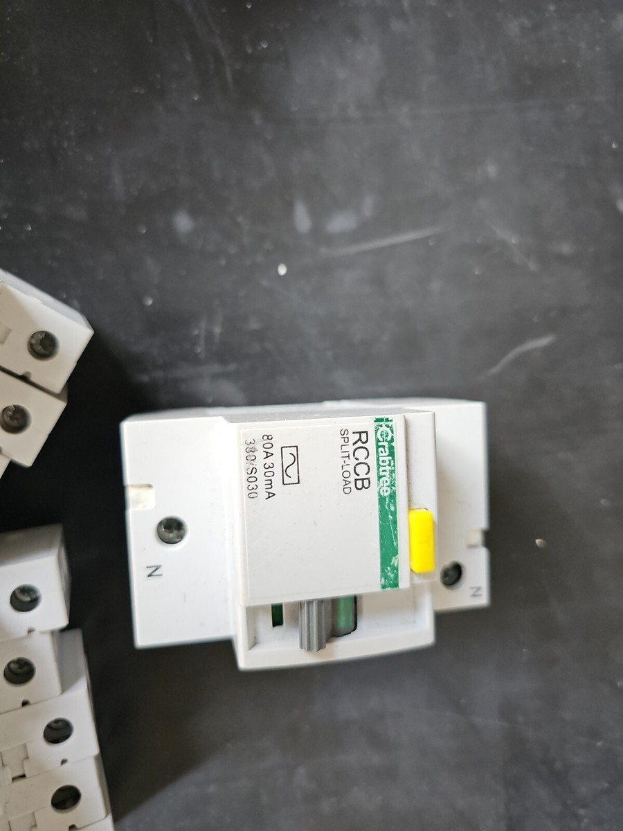 Produktbild von Crabtree 6MSB16 LS160 16A 1-poliger B-Charakteristik Leitungsschutzschalter – 6kA, Für Hutschiene