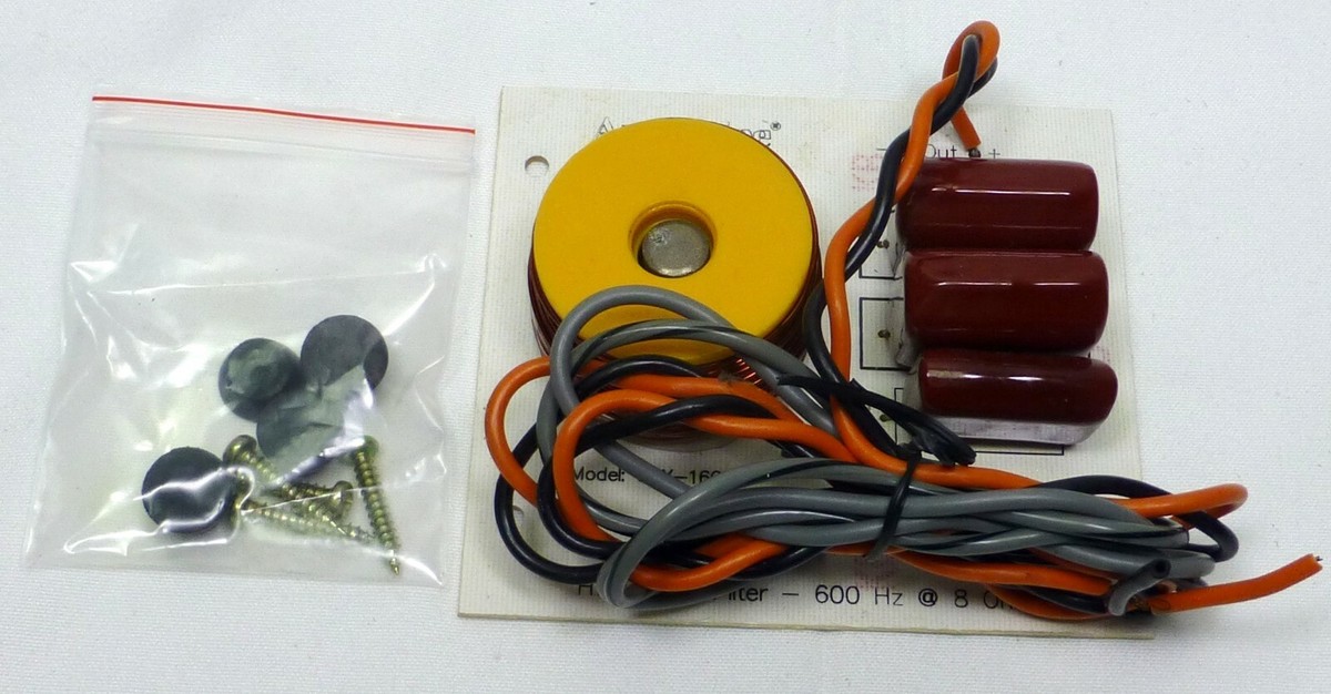 Single - Passive - HI Pass - Crossover - 600 Hz - 8 Ohm
