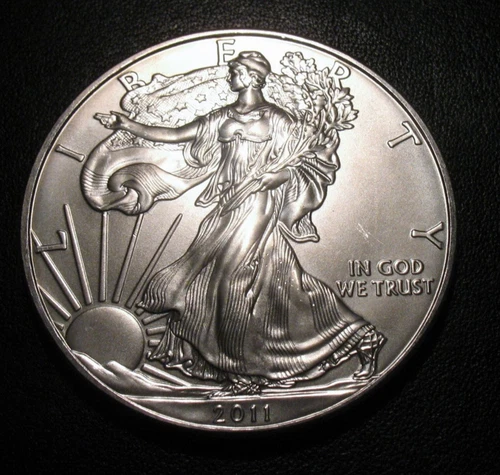 2011 AMERICAN SILVER EAGLE 1 oz .999 FINE SILVER BULLION 1 OUNCE ASE