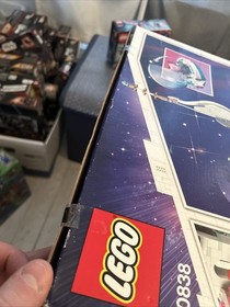 LEGO Double-Decker Couch Movie 70818 + 70838 Queen Watervas Palace Both Sealed!!