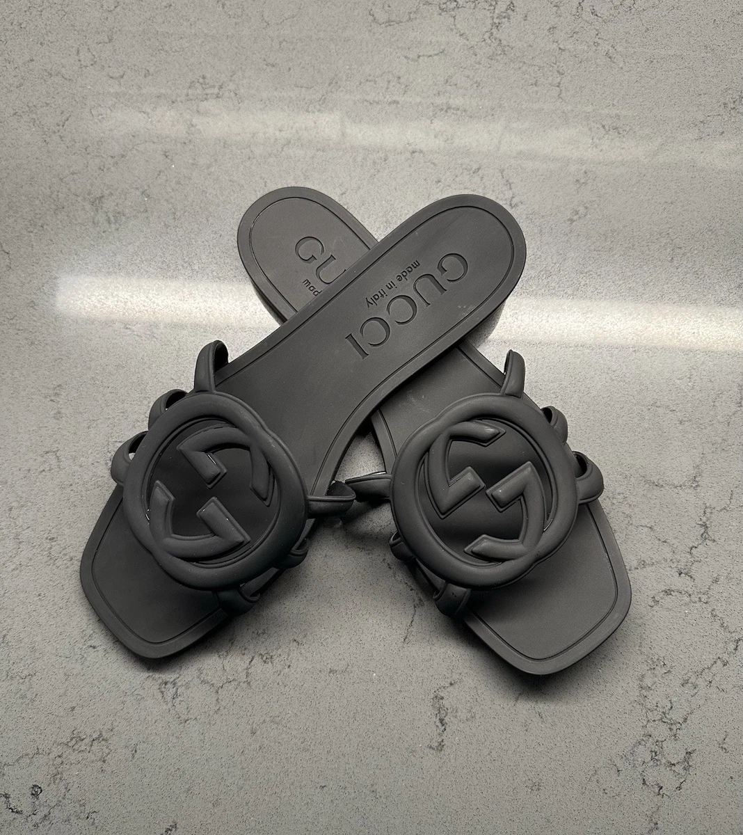 GUCCI ブラック グルカサンダル　GGマーモントロゴ GUCCI ブラック グルカサンダル GGマーモントロゴ GUCCI ブラック