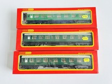 Hornby Railways R622 SR Composite Coaches X3 With Seats 5015 - Boxed