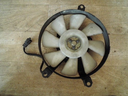 E2. Kawasaki ZZR 600 ZX600 D Lüfter Lüfterrad Gebläse Ventilator Kühler