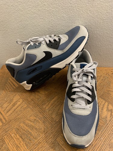 harga nike air max 90 essential