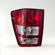 Feu arrière Jeep CHEROKEE