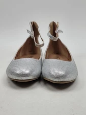 INTERNATIONAL CONCEPTS Little Girls Elise Ballet Flat Shoes Silver Size 4M