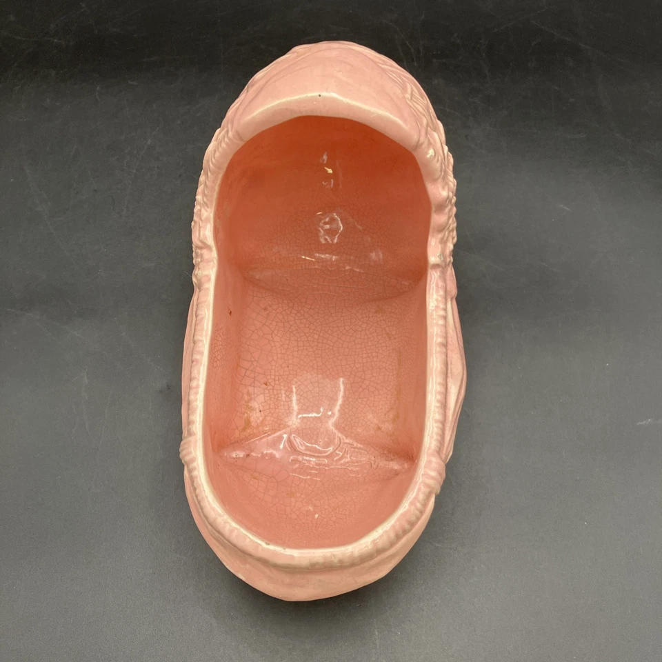 Vintage PINK McCoy Pottery Planter Baby Bassinet USA 1950s Great Baby Gift! - Image 3 of 4