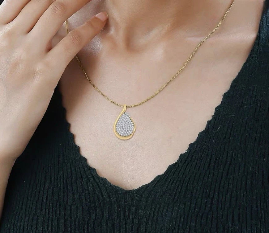 Colar pingente aglomerado de diamantes 18 polegadas 14k sobre esterlina 1 quilate 65 diamantes - Imagem 2 de 4