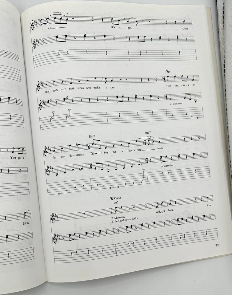 VTG Pink Floyd Dark Side of the Moon Guitar Play-Along Vol 68 Tab Book SEALED CD - Image 4 of 4