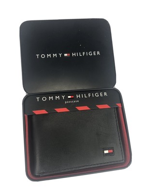 tommy hilfiger passcase wallet