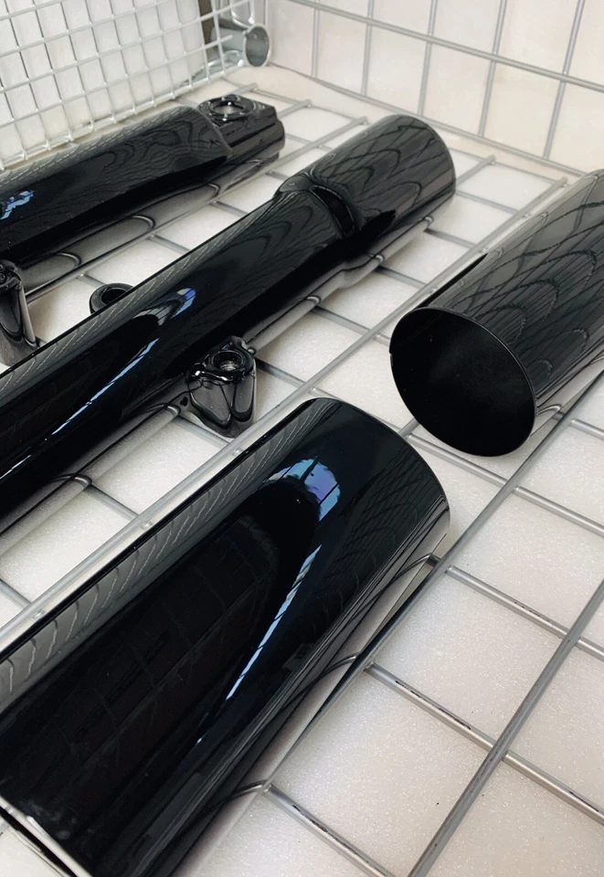 Harley Fatboy Softail 2008-17 Heritage negro brillante patas horquilla cubiertas intercambio Foto 4 de 4