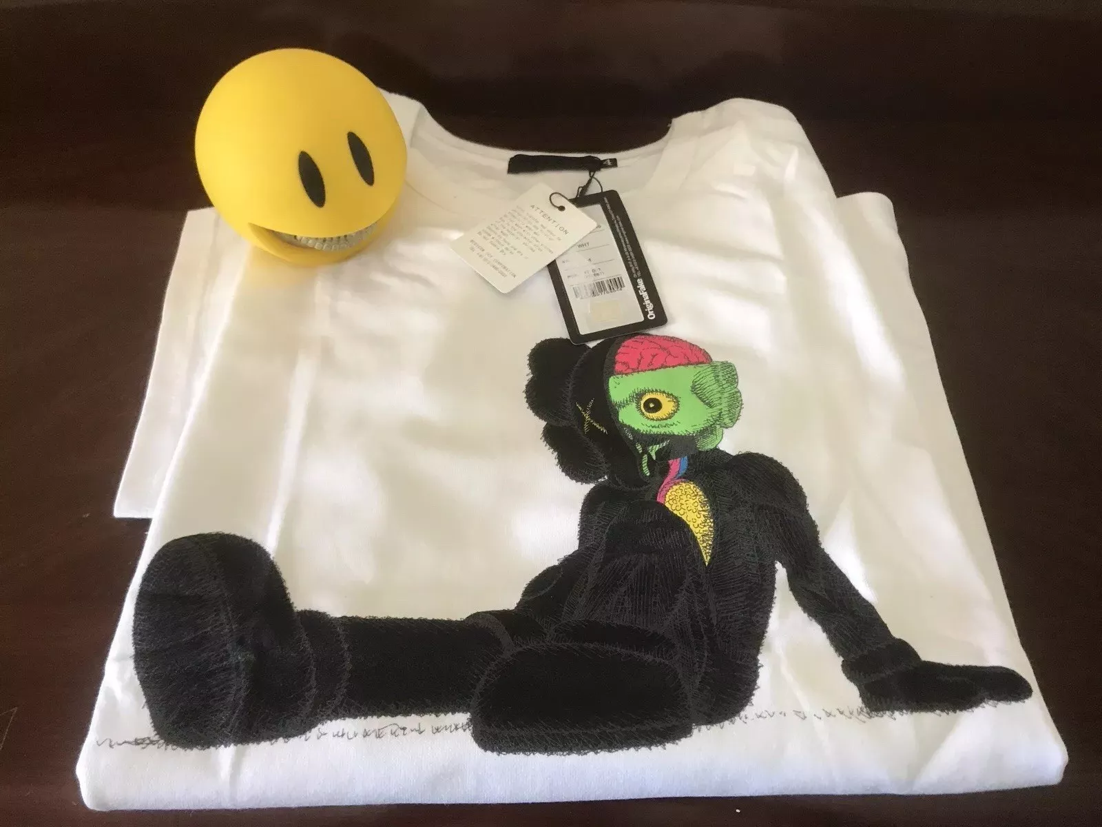 LIEU DE REPOS COMPAGNON VINTAGE FAUX KAWS TAILLE 4 (L) RARE NEUF SUPREME
