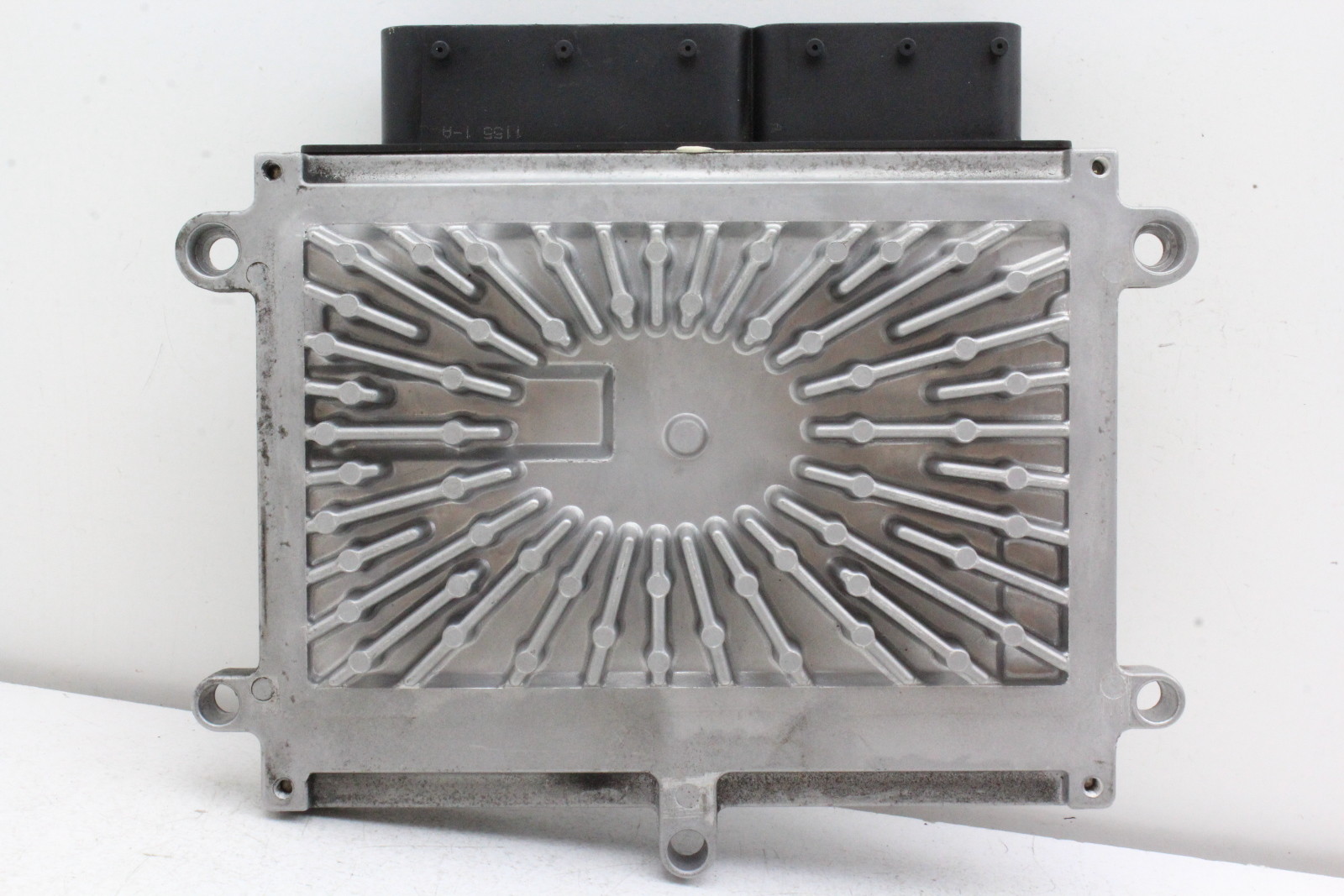 04-07 Volvo 40 50 70 Series P30743102 Computer Brain Engine 