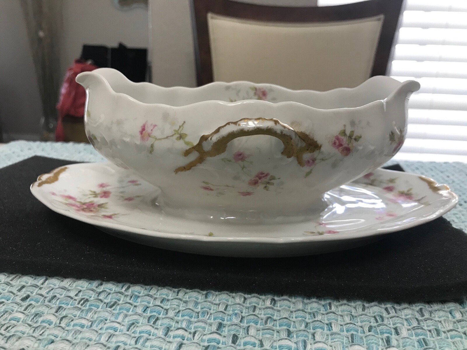 Theodore Havilland Limoges France, Schleiger, Gravy boat& plate, Porcelain, Rose