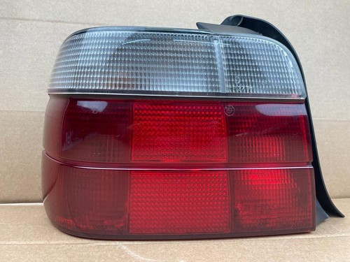 Rücklicht Heckleuchte komplett L BMW 316i compact 281863